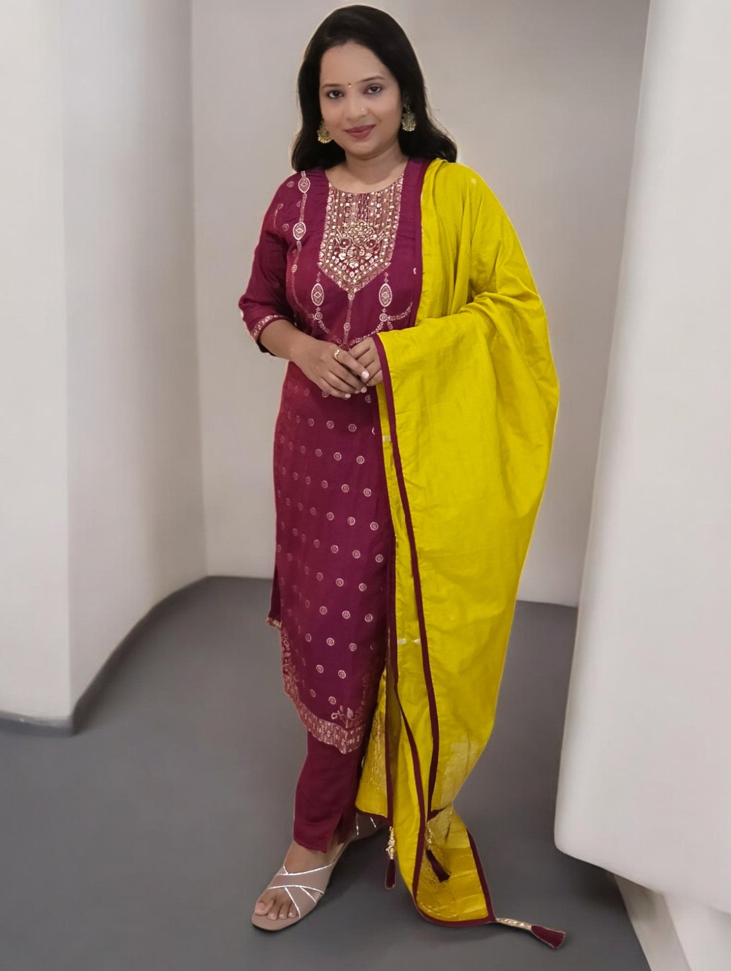 Celebrate Rakhi Purnima in style with our Rakhsabandhan looks featuring graceful Anarkalis, Kurti sets & Co ord sets crafted for timeless sibling celebrations