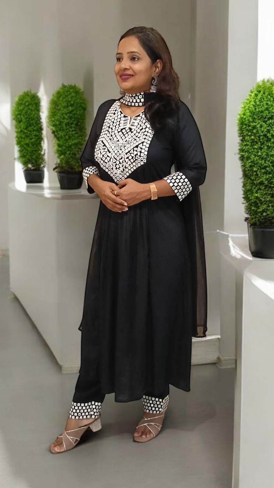 Nivi Black 3 Piece Set